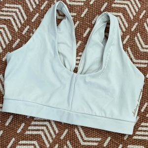 ✨GYMSHARK ✨ Whitney Simmons Unbleached Sports Bra - Small